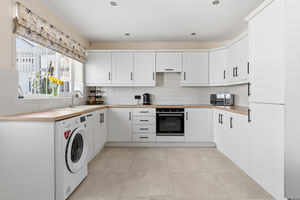 Photo 19- click for photo gallery